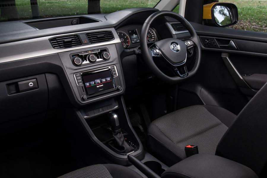 Торпедо Volkswagen Caddy Beach Maxi 2019 года  (AU) (фото 25 из 34)